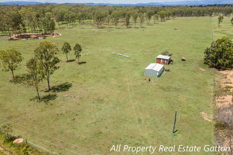 26 Kelly Road, Spring Creek QLD 4343