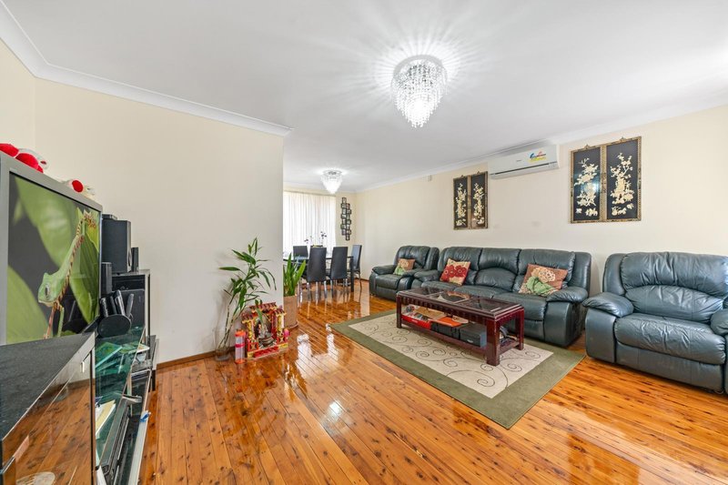 Photo - 26 Kendall Street, Fairfield West NSW 2165 - Image 3