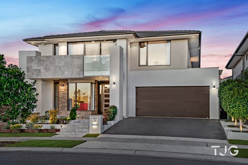 Photo - 26 Kiewa Grove (The Gables) , Box Hill NSW 2765 - Image 1