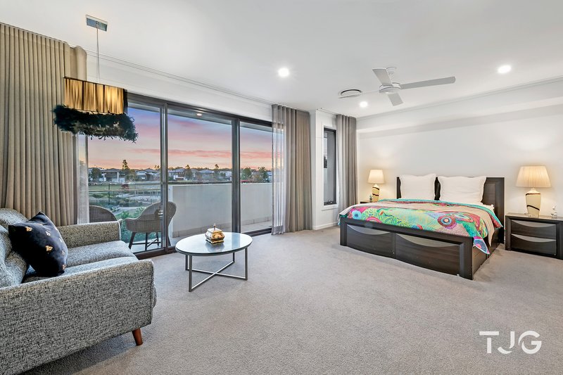 Photo - 26 Kiewa Grove (The Gables) , Box Hill NSW 2765 - Image 7