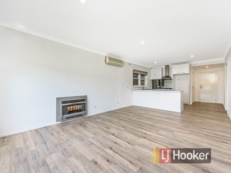 Photo - 26 King Street, Pakenham VIC 3810 - Image 3