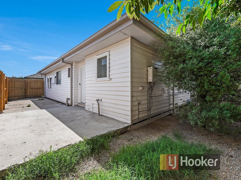 Photo - 26 King Street, Pakenham VIC 3810 - Image 12