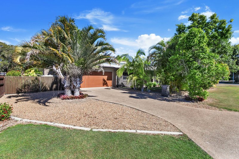 Photo - 26 Kingsbarn Drive, Wondunna QLD 4655 - Image 2