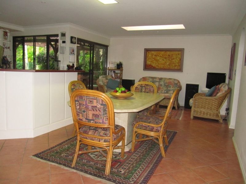 Photo - 26 Kolinda Drive, Old Bar NSW 2430 - Image 12