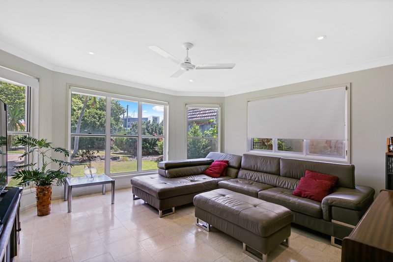 Photo - 26 Kumbada Court, Minyama QLD 4575 - Image 18