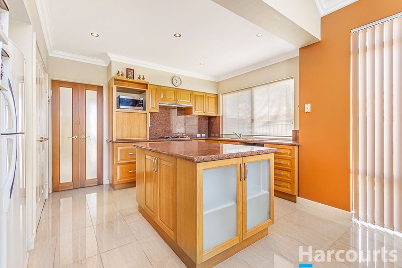 Photo - 26 La Grange Loop, Currambine WA 6028 - Image 13