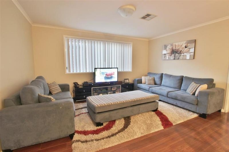 Photo - 26 Lachlan Avenue, Harrington Park NSW 2567 - Image 9