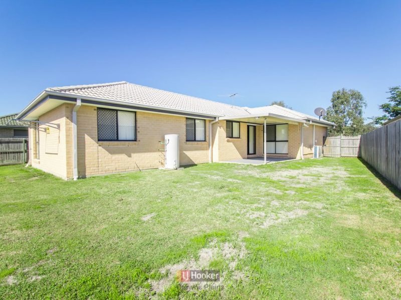 Photo - 26 Lake Manchester Street, Logan Reserve QLD 4133 - Image 12