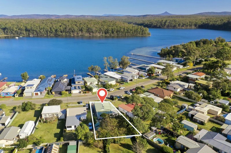 26 Lakeview Drive, Burrill Lake NSW 2539