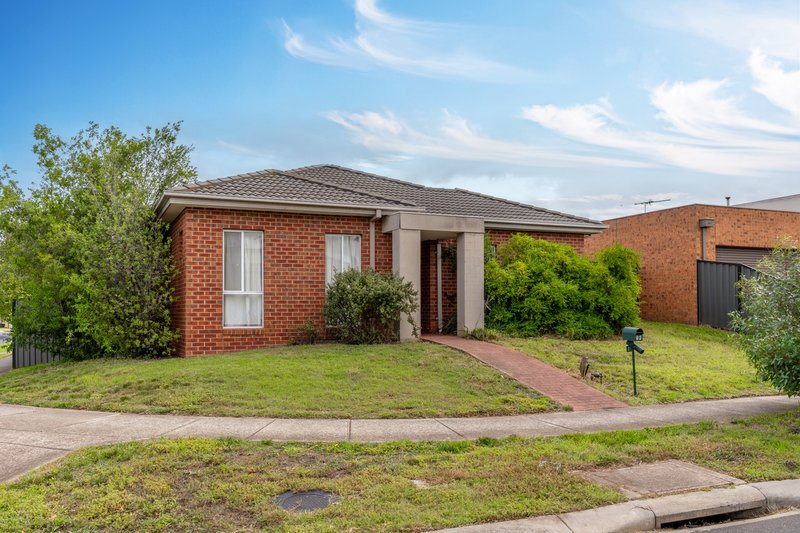 Photo - 26 Lakewood Boulevard, Melton VIC 3337 - Image 1