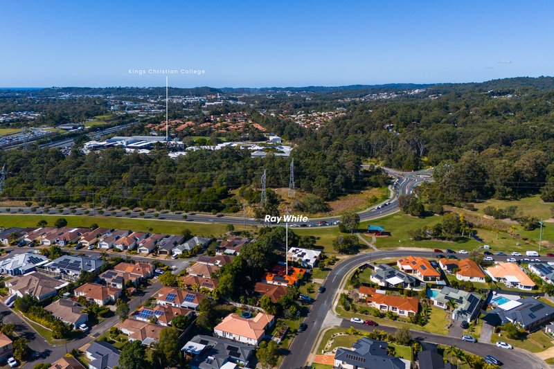 Photo - 26 Lancashire Drive, Mudgeeraba QLD 4213 - Image 9