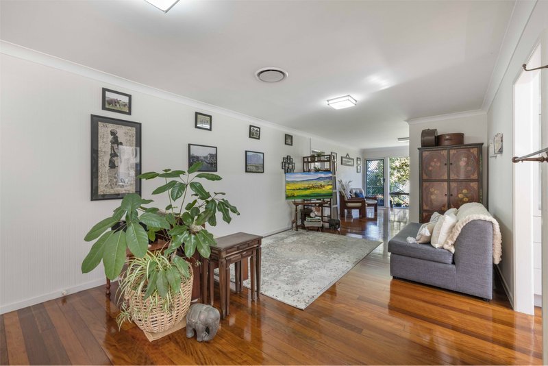 Photo - 26 Landsborough Parade, Golden Beach QLD 4551 - Image 3