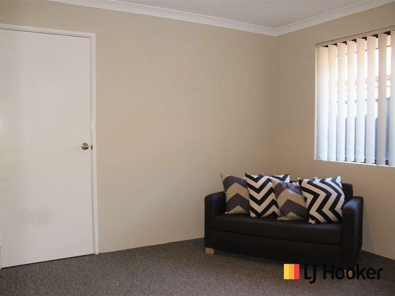 Photo - 26 Larsen Road, Byford WA 6122 - Image 7