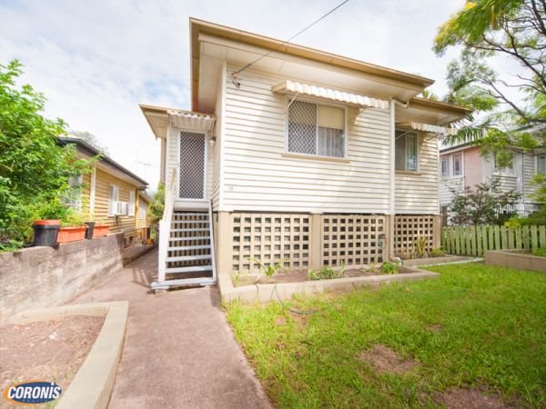 26 Lawley Street, Kedron QLD 4031