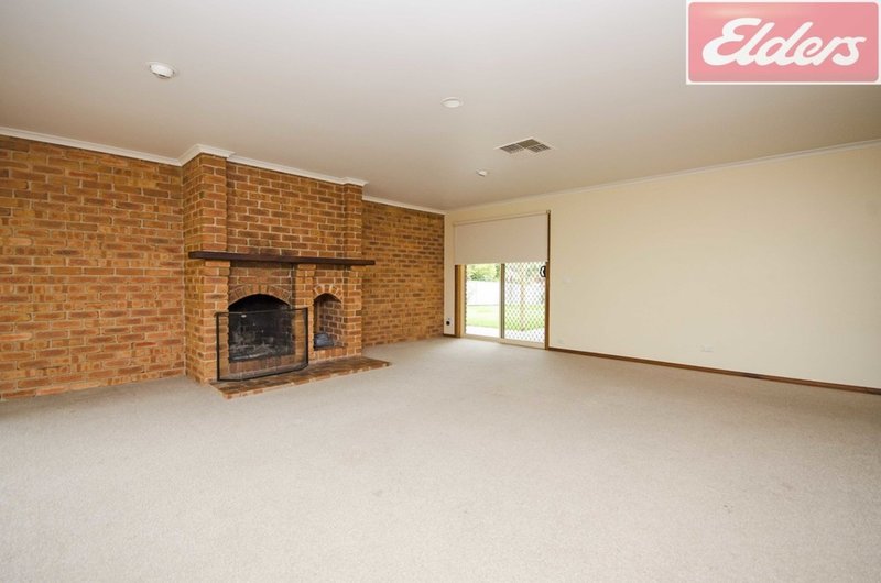 Photo - 26 Lawson Street, Wodonga VIC 3690 - Image 8