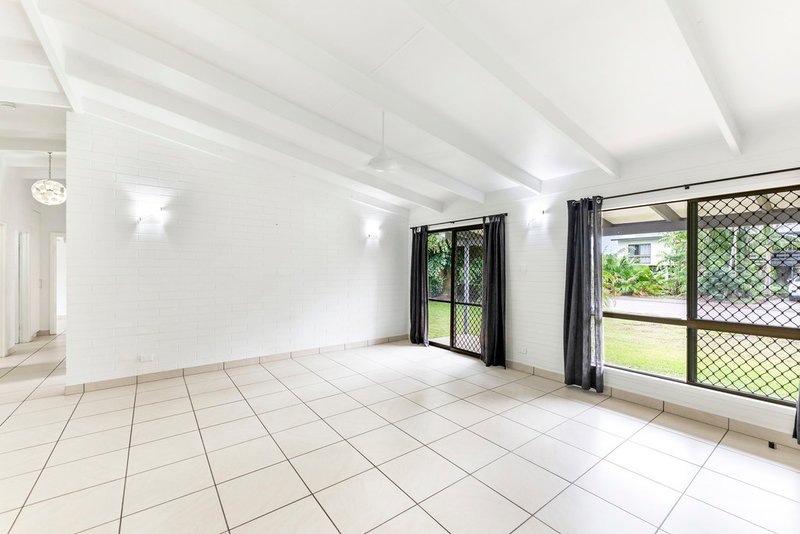 Photo - 26 Legune Avenue, Leanyer NT 0812 - Image 6