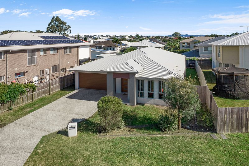 Photo - 26 Leong Street, Bridgeman Downs QLD 4035 - Image 18