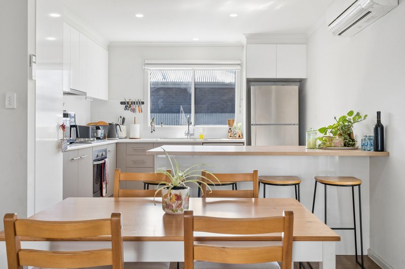 Photo - 26 Leslie Avenue, Blair Athol SA 5084 - Image 2