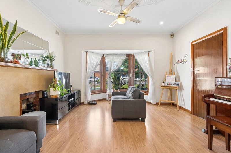 Photo - 26 Leslie Avenue, Blair Athol SA 5084 - Image 8