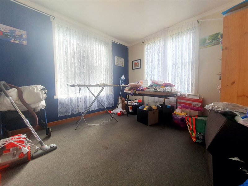 Photo - 26 Leventhorpe Street, Zeehan TAS 7469 - Image 5