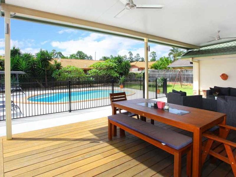 Photo - 26 Leviathan Drive, Mudgeeraba QLD 4213 - Image 3