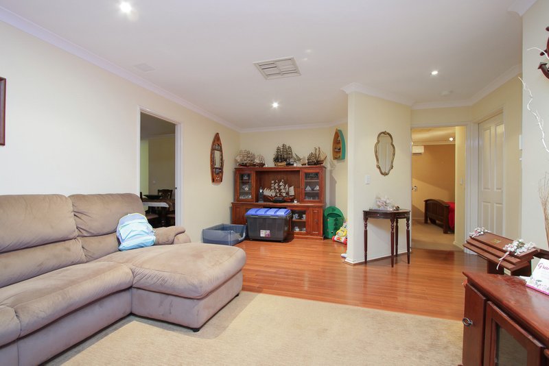 Photo - 26 Liata Court, Thornlie WA 6108 - Image 3