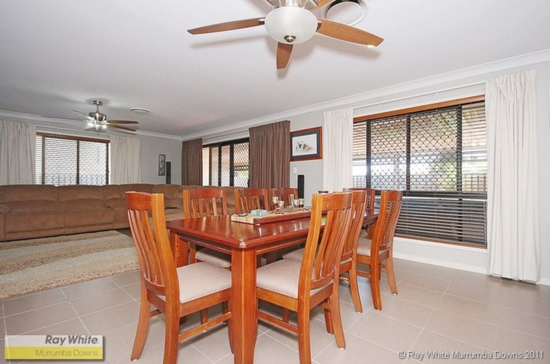 Photo - 26 Lilly Cres , Kallangur QLD 4503 - Image 4