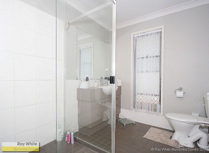 Photo - 26 Lilly Cres , Kallangur QLD 4503 - Image 6