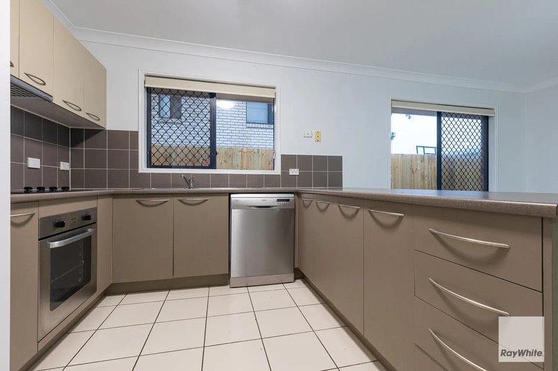 Photo - 26 Lime Street, Redland Bay QLD 4165 - Image 5