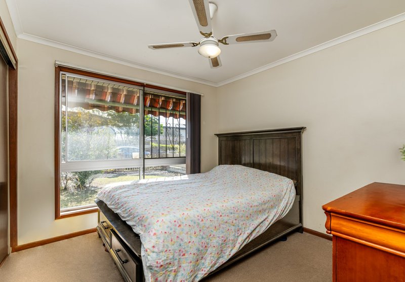 Photo - 26 Limerick Drive, Crestmead QLD 4132 - Image 4