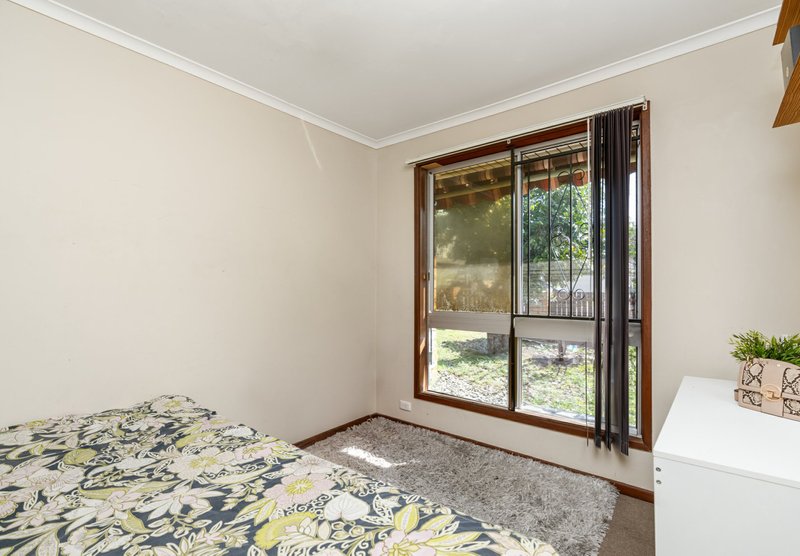 Photo - 26 Limerick Drive, Crestmead QLD 4132 - Image 5