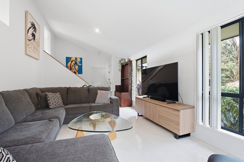 Photo - 26 Lindsay Avenue, Cumbalum NSW 2478 - Image 4