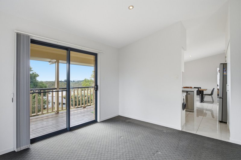Photo - 26 Lindsay Avenue, Cumbalum NSW 2478 - Image 9