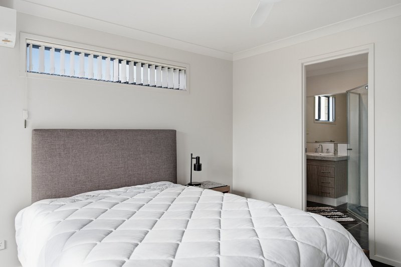 Photo - 26 Lindsay Avenue, Cumbalum NSW 2478 - Image 11
