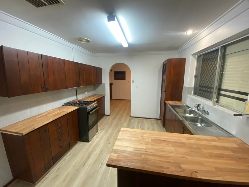 Photo - 26 Linthorne Way, Balga WA 6061 - Image 11