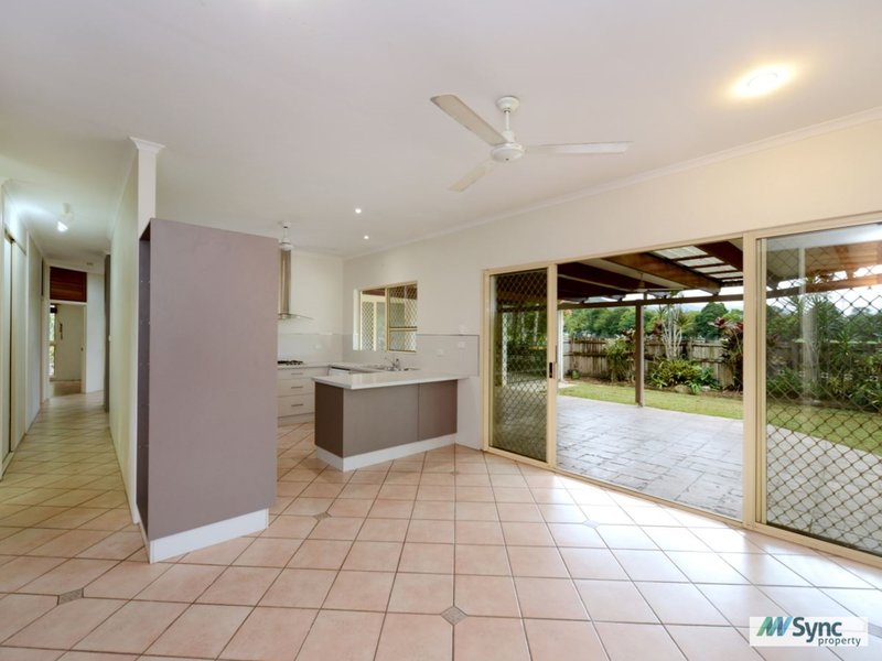 26 Lomond Street, Smithfield QLD 4878