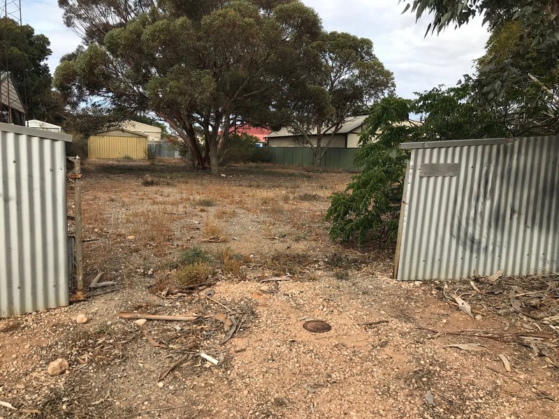 26 (Lot 200) First Street, Moonta SA 5558