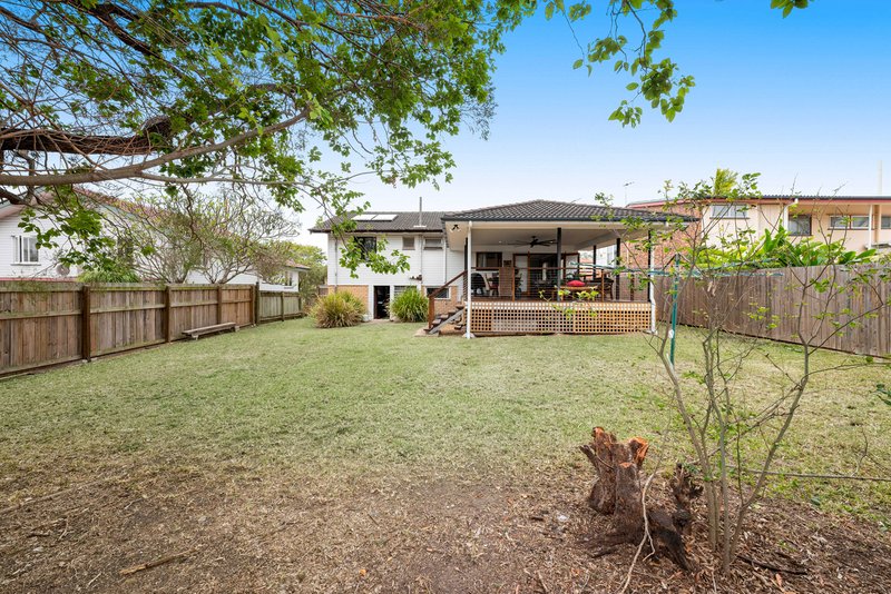 Photo - 26 Ludwick Street, Cannon Hill QLD 4170 - Image 20