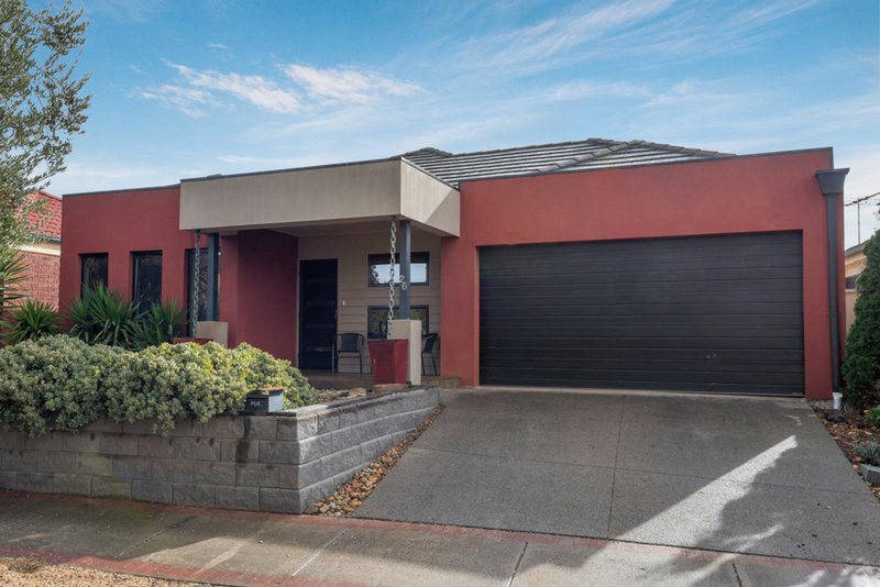 26 Lyme Park Circle, Caroline Springs VIC 3023