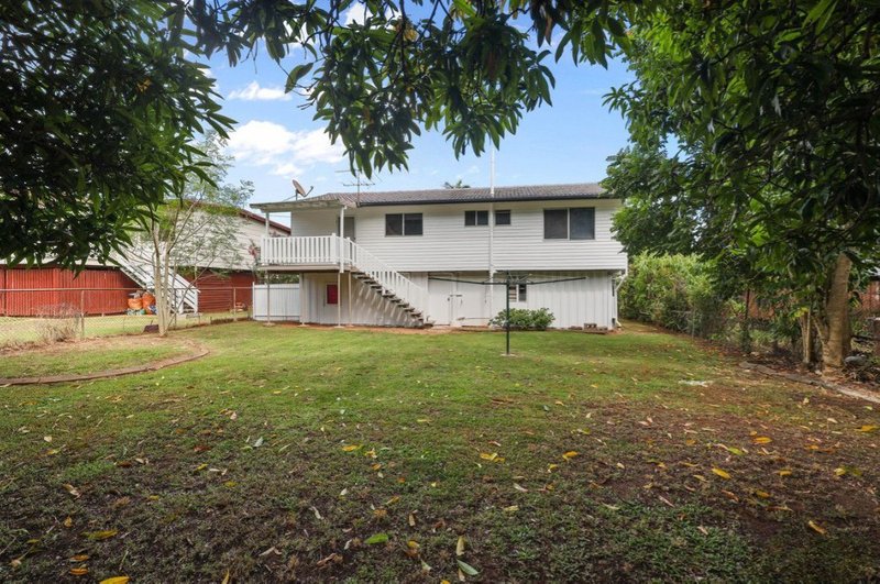 Photo - 26 Lyndon Street, Kallangur QLD 4503 - Image 10