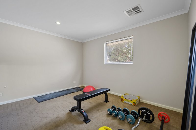 Photo - 26 Lyons Street, Rivervale WA 6103 - Image 13