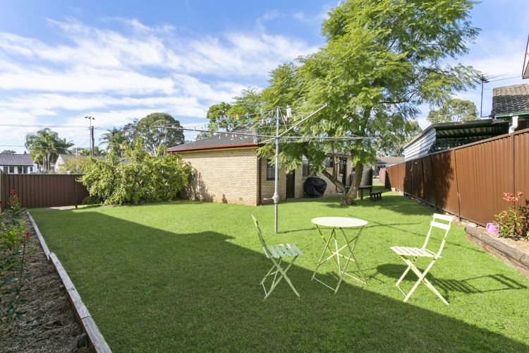 Photo - 26 Macleay Street, Greystanes NSW 2145 - Image 9