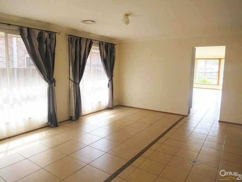 Photo - 26 Mailey Circuit, Rouse Hill NSW 2155 - Image 5