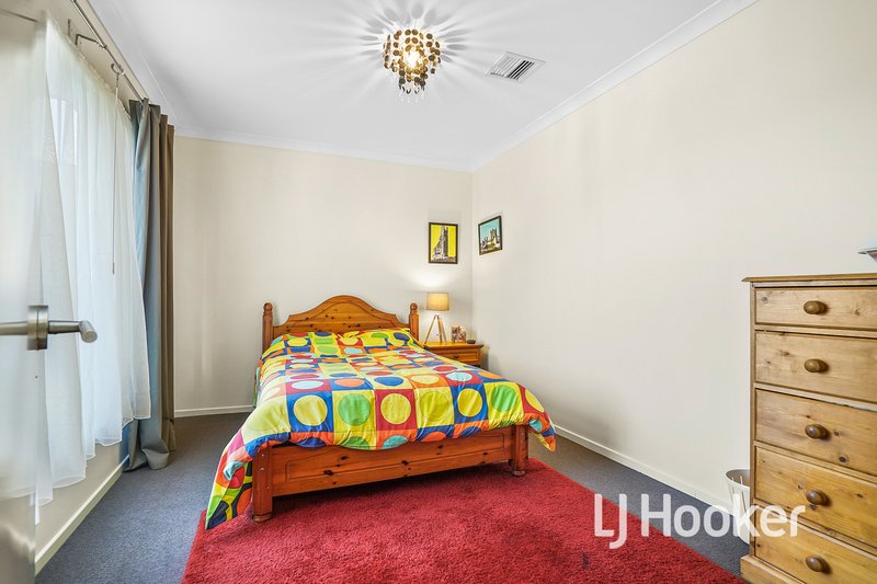 Photo - 26 Mallett Grove, Lyndhurst VIC 3975 - Image 22