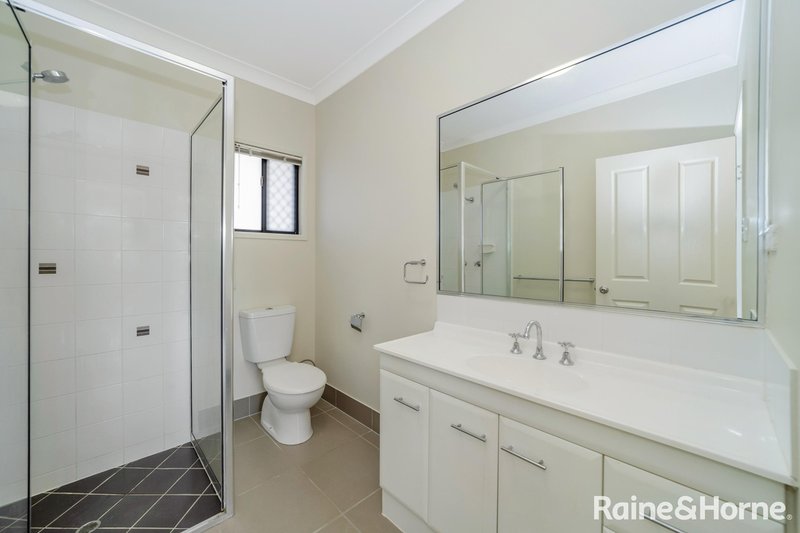 Photo - 26 Mannikin Way, Bohle Plains QLD 4817 - Image 7