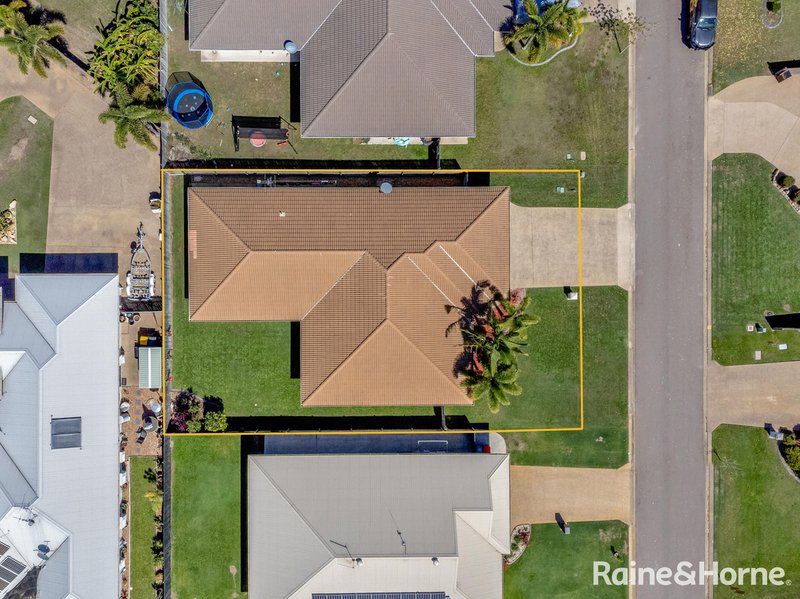 Photo - 26 Mannikin Way, Bohle Plains QLD 4817 - Image 9