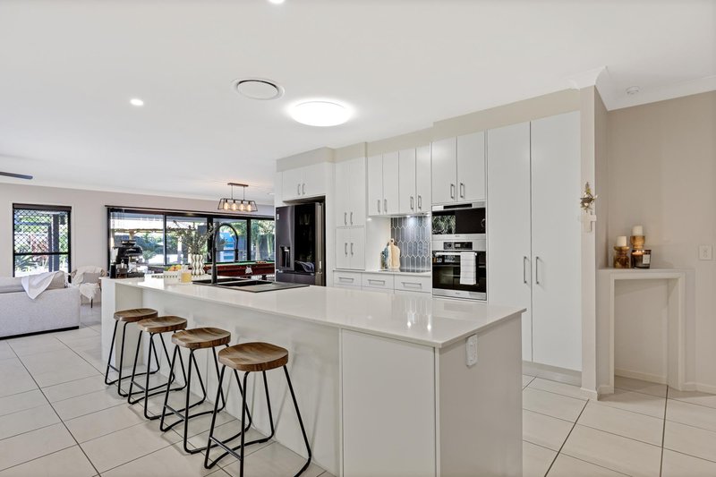 Photo - 26 Maple Court, Yandina QLD 4561 - Image 3