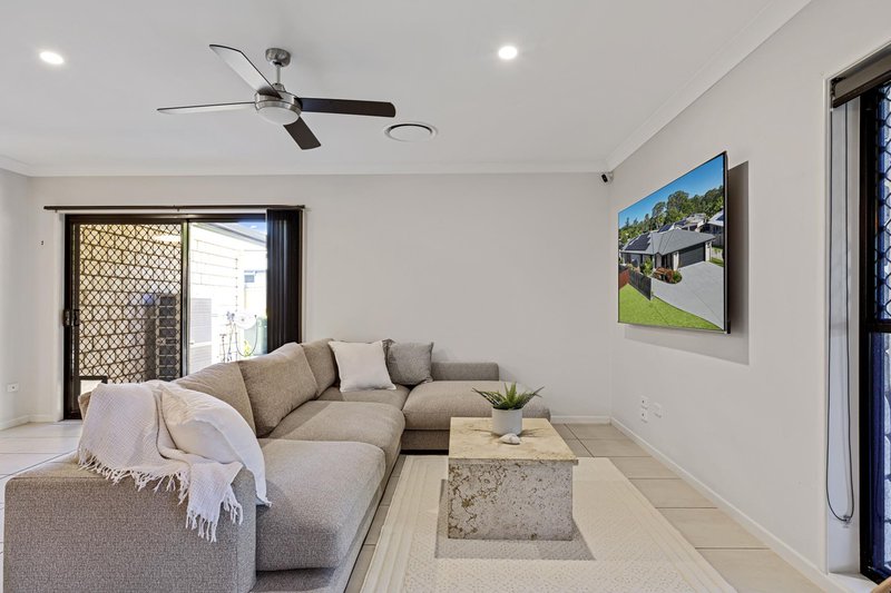 Photo - 26 Maple Court, Yandina QLD 4561 - Image 5