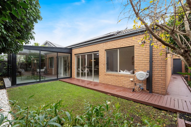 Photo - 26 Mareeba Way, Craigieburn VIC 3064 - Image 25