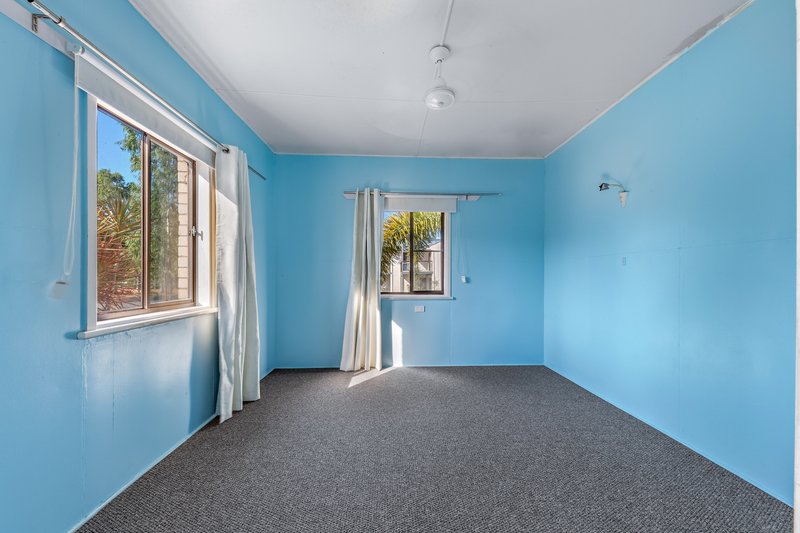 Photo - 26 Marine Parade, Midge Point QLD 4799 - Image 4